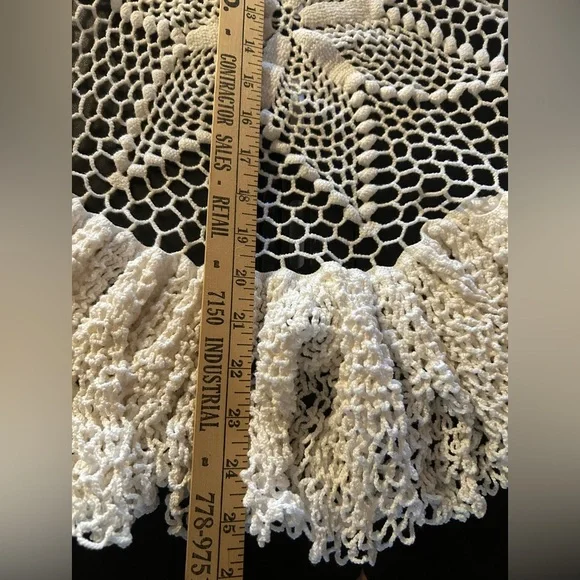 Handmade Crochet White Doily With Ruffled Border Decorative Home - Picture 4 of 6